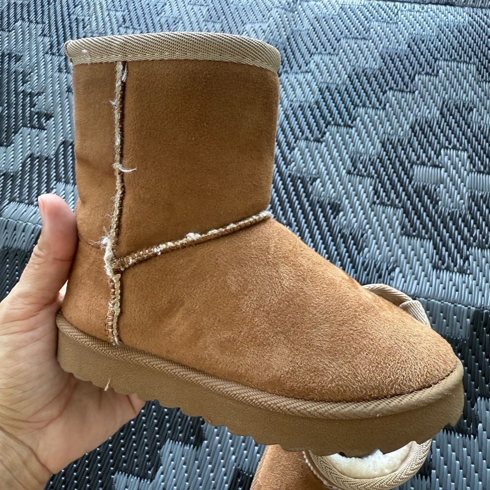 Toddler Boots - Cozy Tan Faux Suede Boots Size 7/8